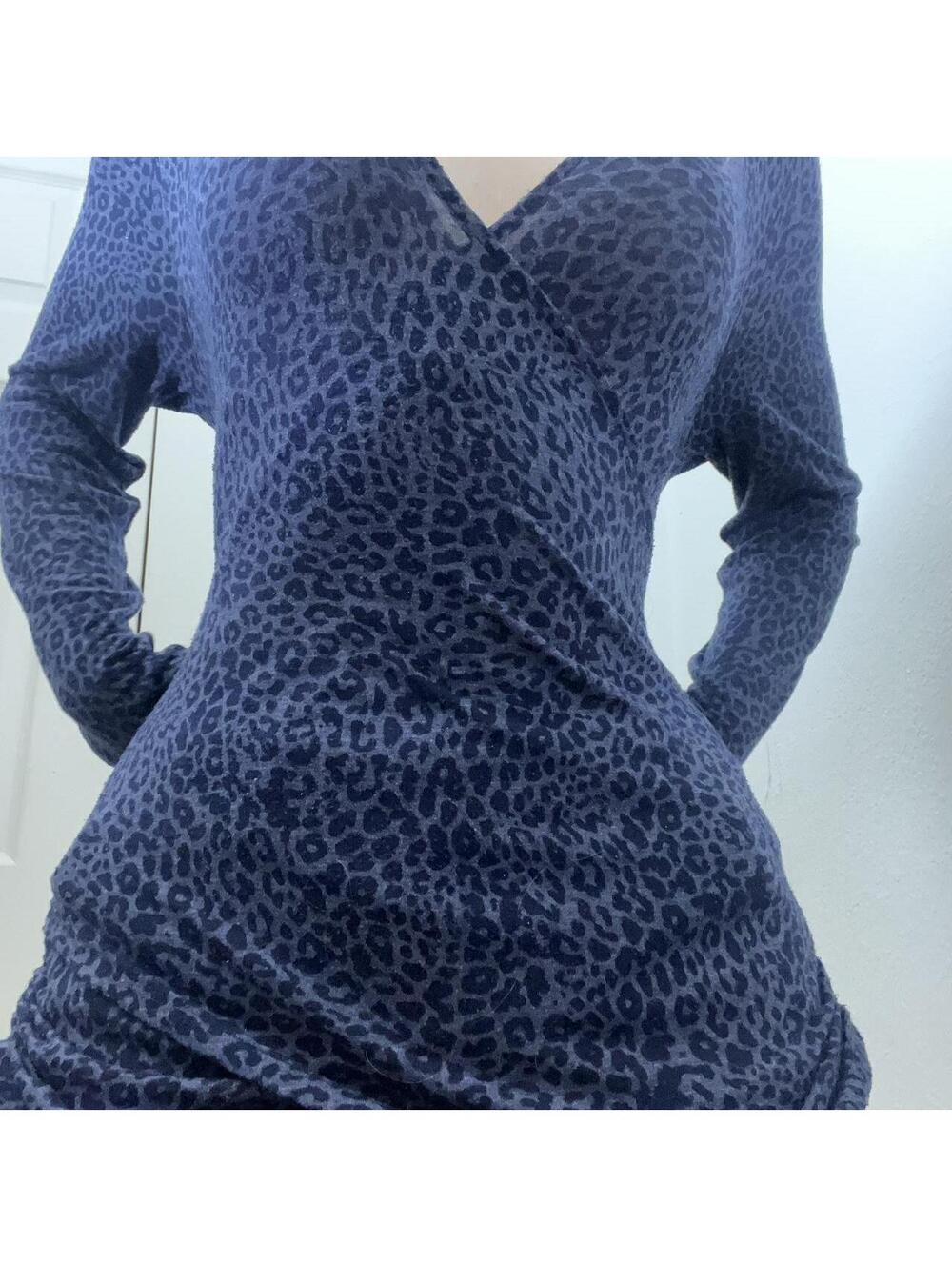 fitted cheetah print top